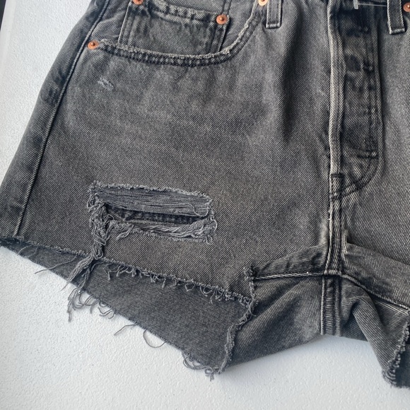 Levi’s distressed high rise 501 jean cotton denim short cutoff size 30 - Picture 5 of 17